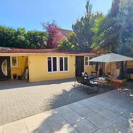 Privee Dans Partage, Moon Ray Paris & Stade De France Appartement Stains