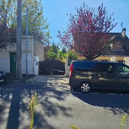 Privee Dans Partage, Moon Ray Paris & Stade De France Appartement Stains