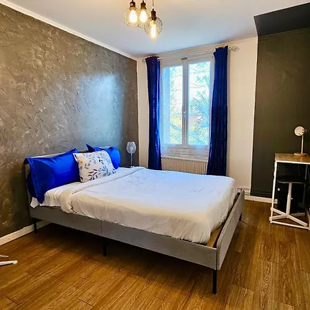 Appartement Privee Dans Partage, Moon Ray Paris & Stade De France